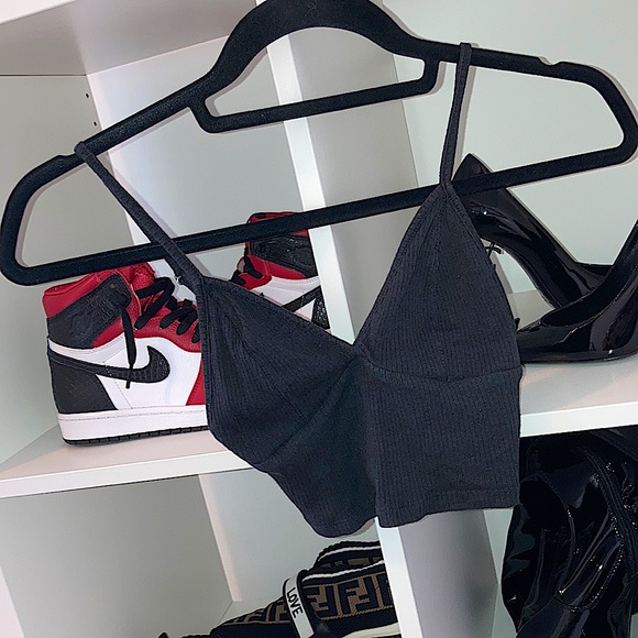 TNA ARITZIA black cropped cami/bralette